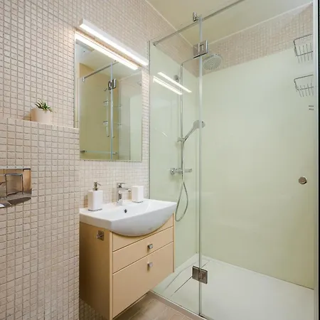 Park Szczesliwicki Cosy Apartment Warsaw