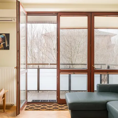 Park Szczesliwicki Cosy Apartment Warsaw
